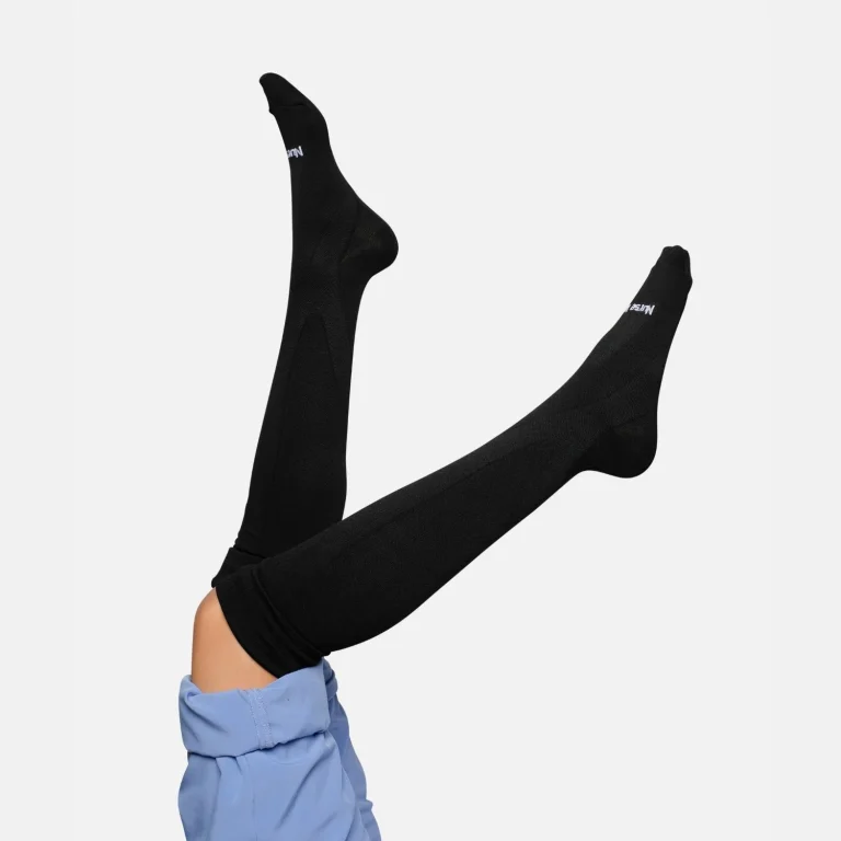 nurse-yard-core-black_3963a9c7-713e-47ae-b5d9-c5e43f0df08e